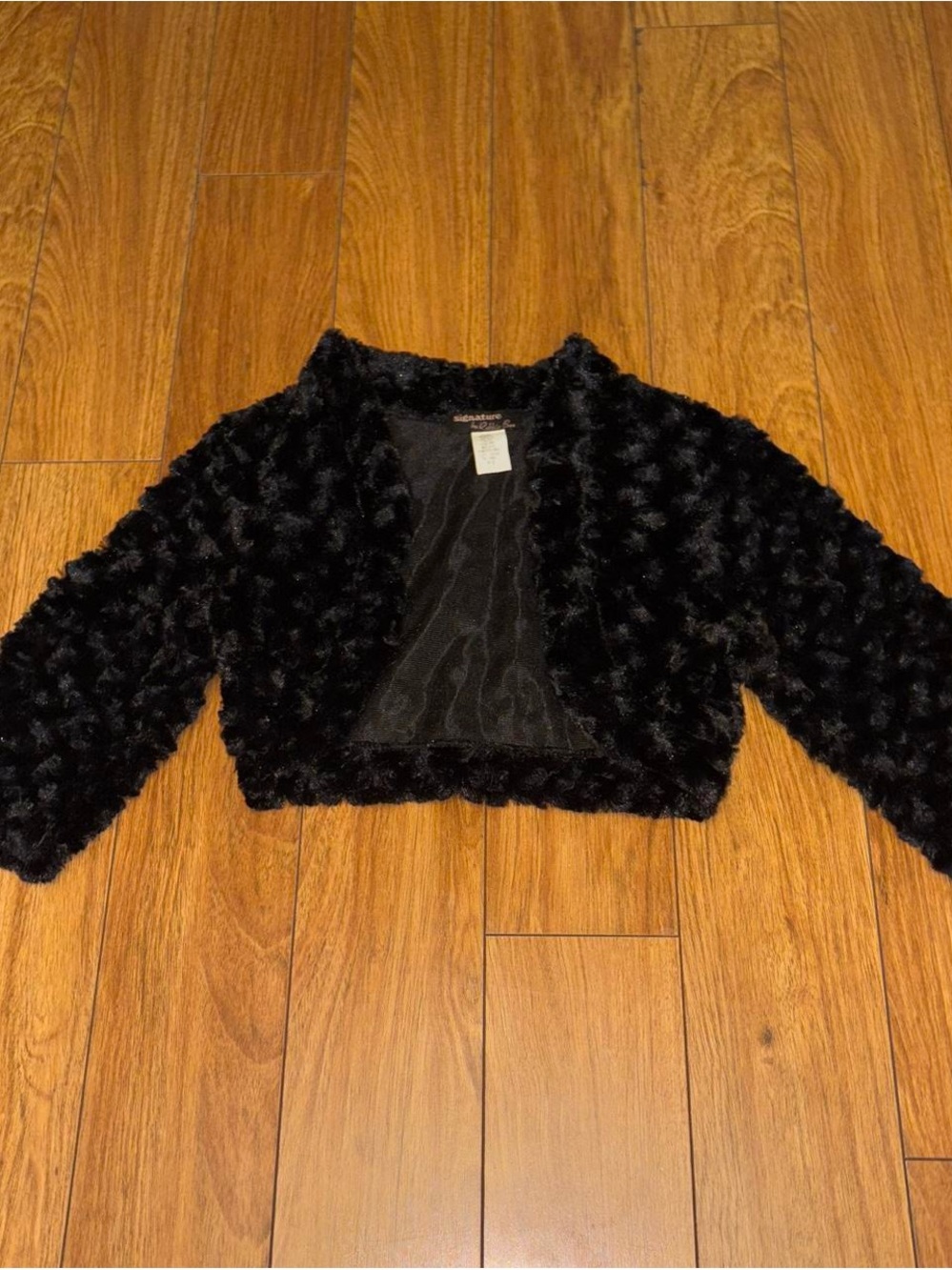 Y2K Black faux fur cropped jacket